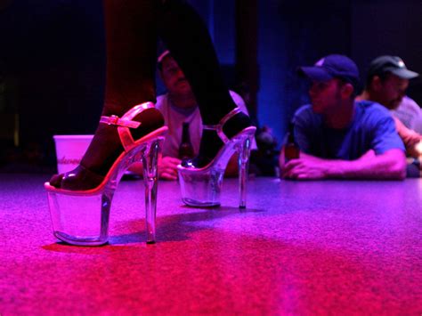 Strip-tease/Lapdance Prostituée La Chaux de Fonds
