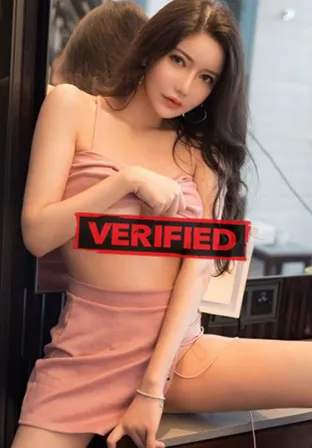 Adriana joške Spolni zmenki Barma